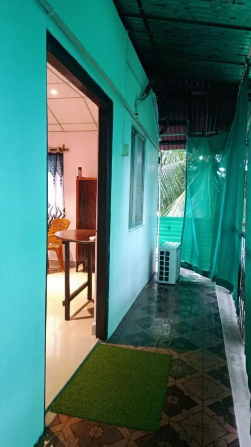 The Leisure Home Stay Shadipur ภายนอก รูปภาพ