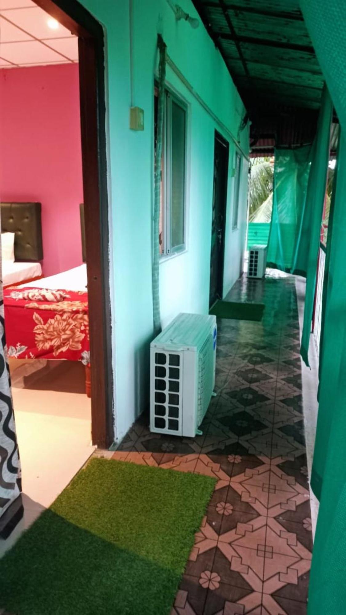 The Leisure Home Stay Shadipur ภายนอก รูปภาพ